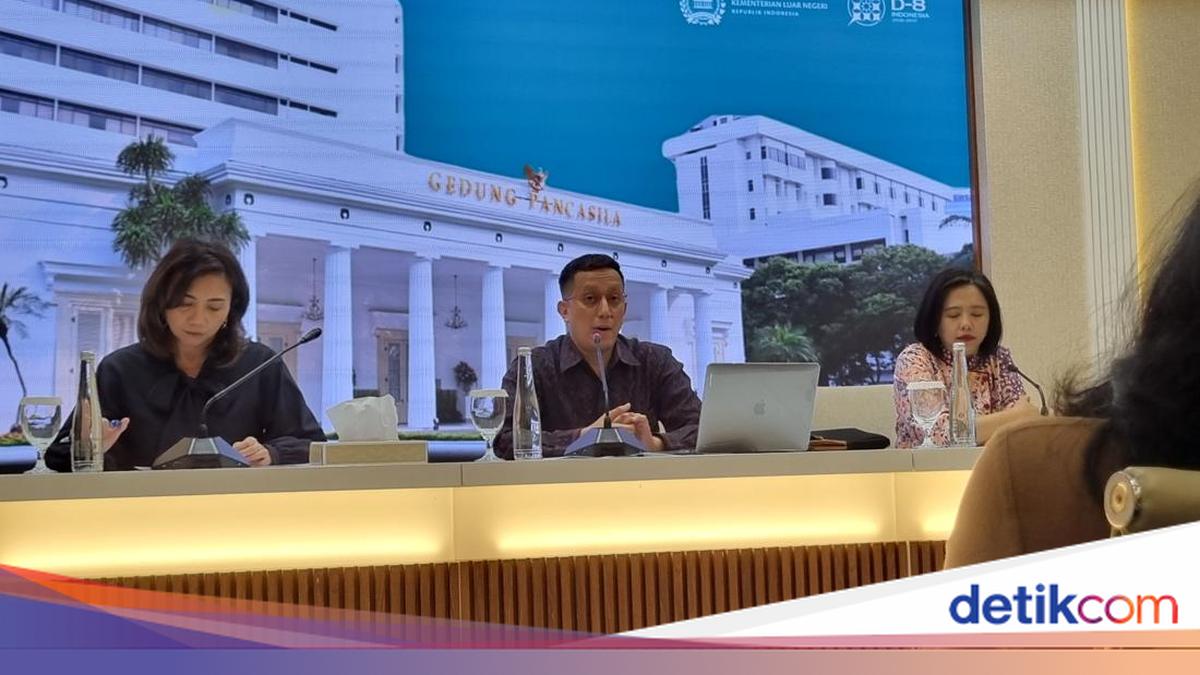 Kemlu Upayakan 2 Kapal Pertamina Bisa Segera Lewati Selat Hormuz