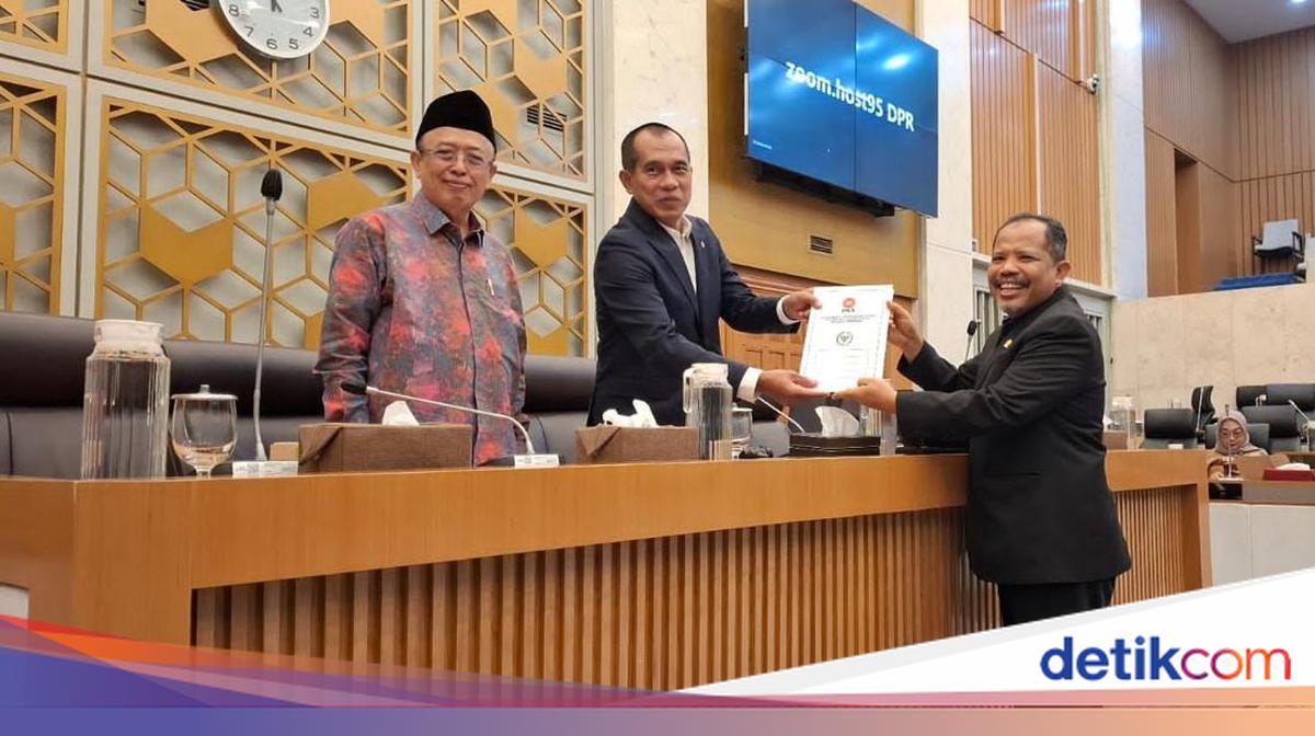 Johan Rosihan Soroti Revisi UU Kehutanan, Tekankan Keadilan Sosial