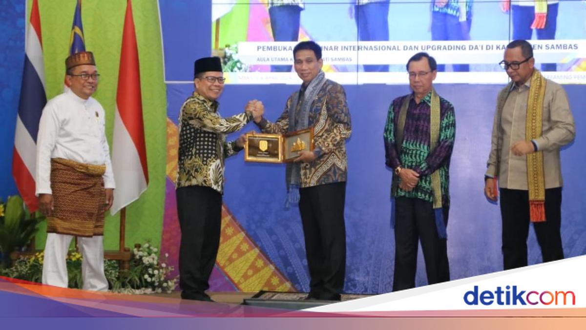 Wamendagri Tekankan Peran Dai bagi Ketahanan Nasional di Perbatasan