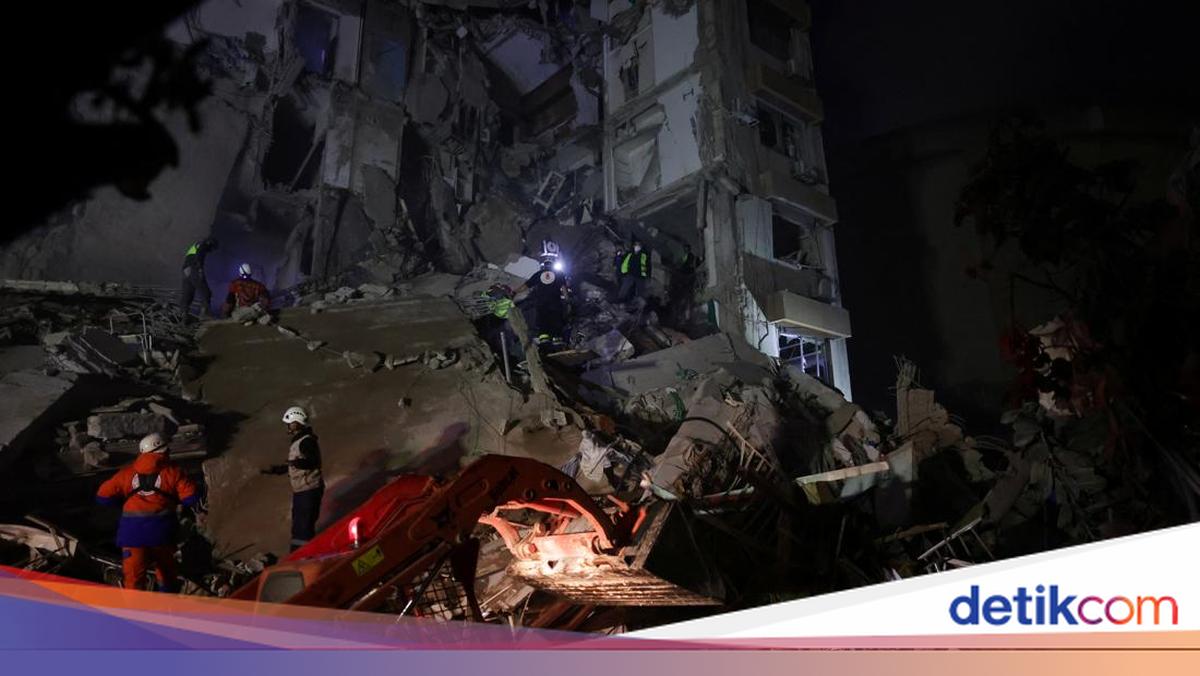 Gencatan senjata 10 hari antara Israel dan Lebanon mulai berlaku. Hizbullah akan menghormati jika serangan Israel dihentikan.