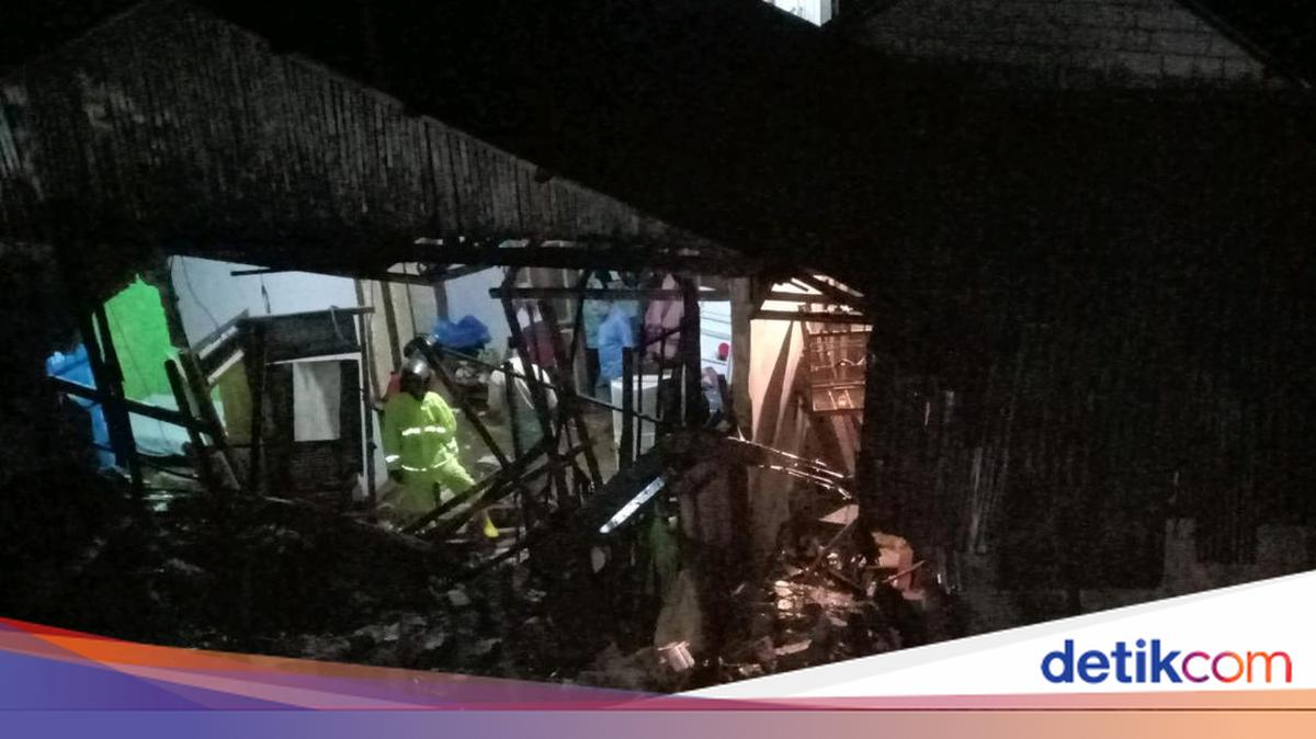 Longsor Tembok Penahan Tanah di Ciawi Bogor, 10 Warga Mengungsi Akibat Hujan Deras