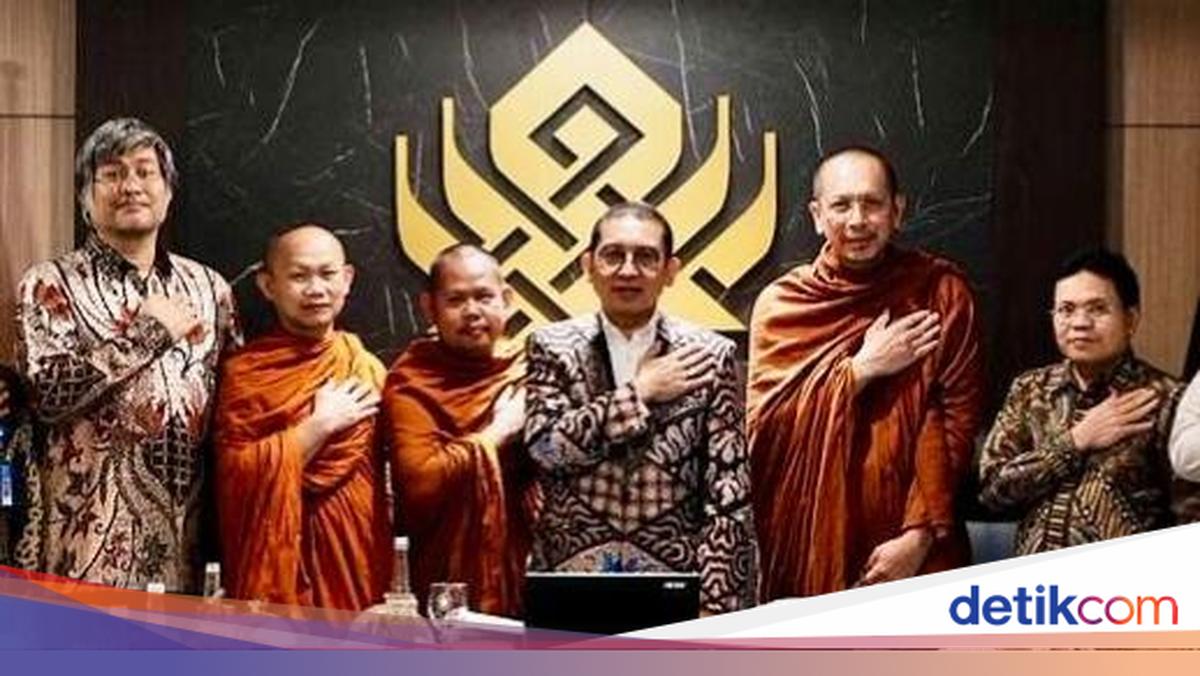 Dukung Perayaan Waisak 2026, Menbud Perkuat Narasi Living Heritage