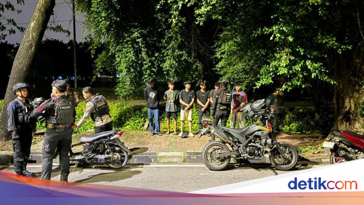 Brimob Polda Metro Tangkap 3 Pemuda Hendak Balap Liar di Jaktim