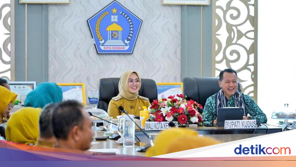 Pelajari Kendari, Bupati Sam'ani Bertekad Tingkatkan Kualitas ...
