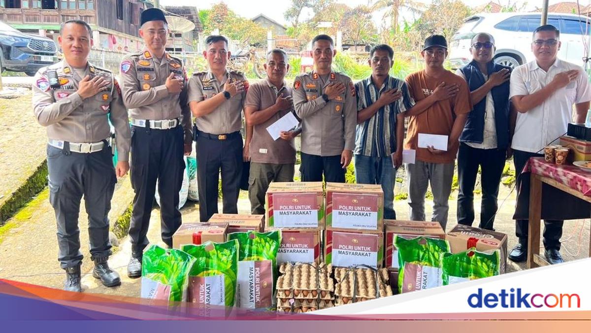 Rumah Panggung Terbakar, Polres OKU Selatan Turun Beri Bantuan ke Warga