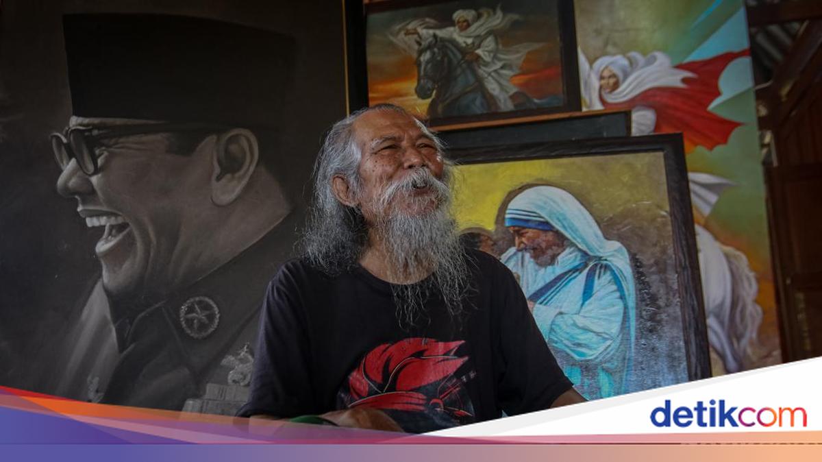 Pelukis Suhardiyono alias Kibar (76) mengaku lega setelah berhasil melunasi utang banknya senilai ratusan juta usai tujuh lukisannya laku terjual.

Via @detikjogja_