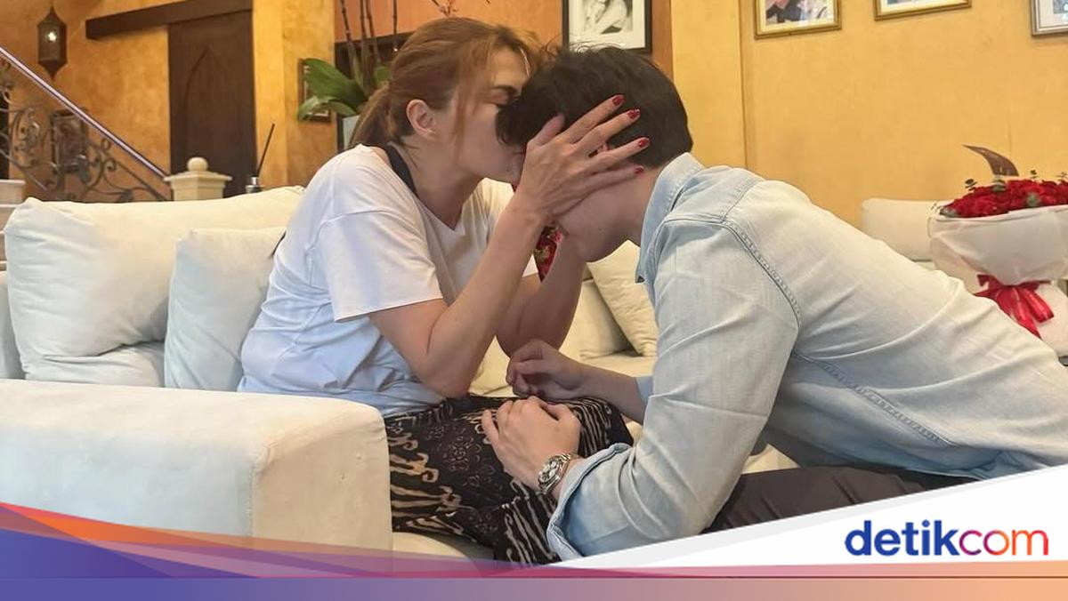 Teuku Rassya Berlutut di Hadapan Tamara Bleszynski Usai Nikah