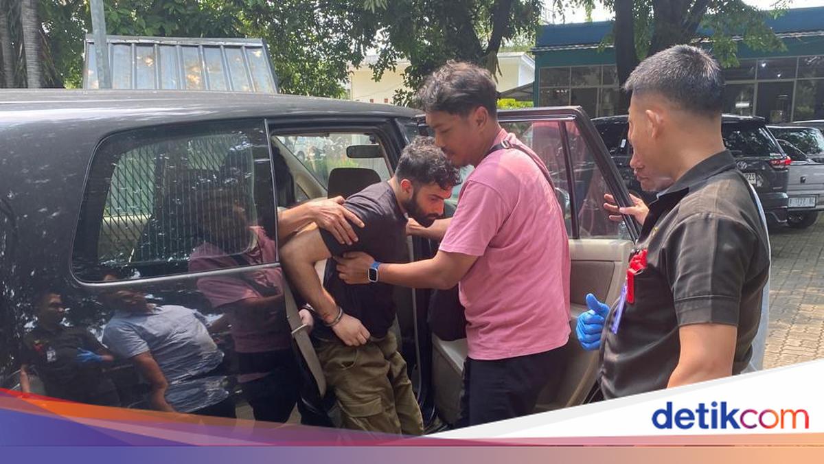 Imigrasi Ungkap WNA Ngamuk Bawa Sajam di Shelter Kucing Ciputat Gangguan Jiwa