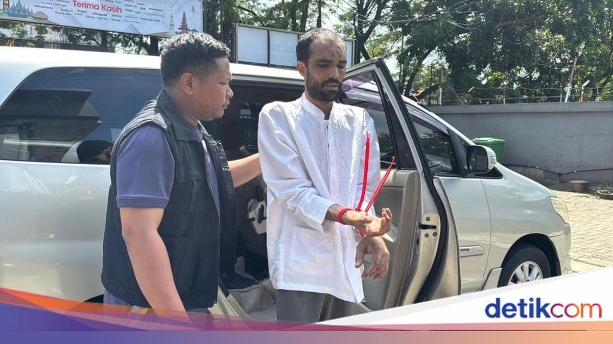 WN Pakistan Mukul Orang Lewat Pakai Bambu di Ciledug, Diamankan Imigrasi