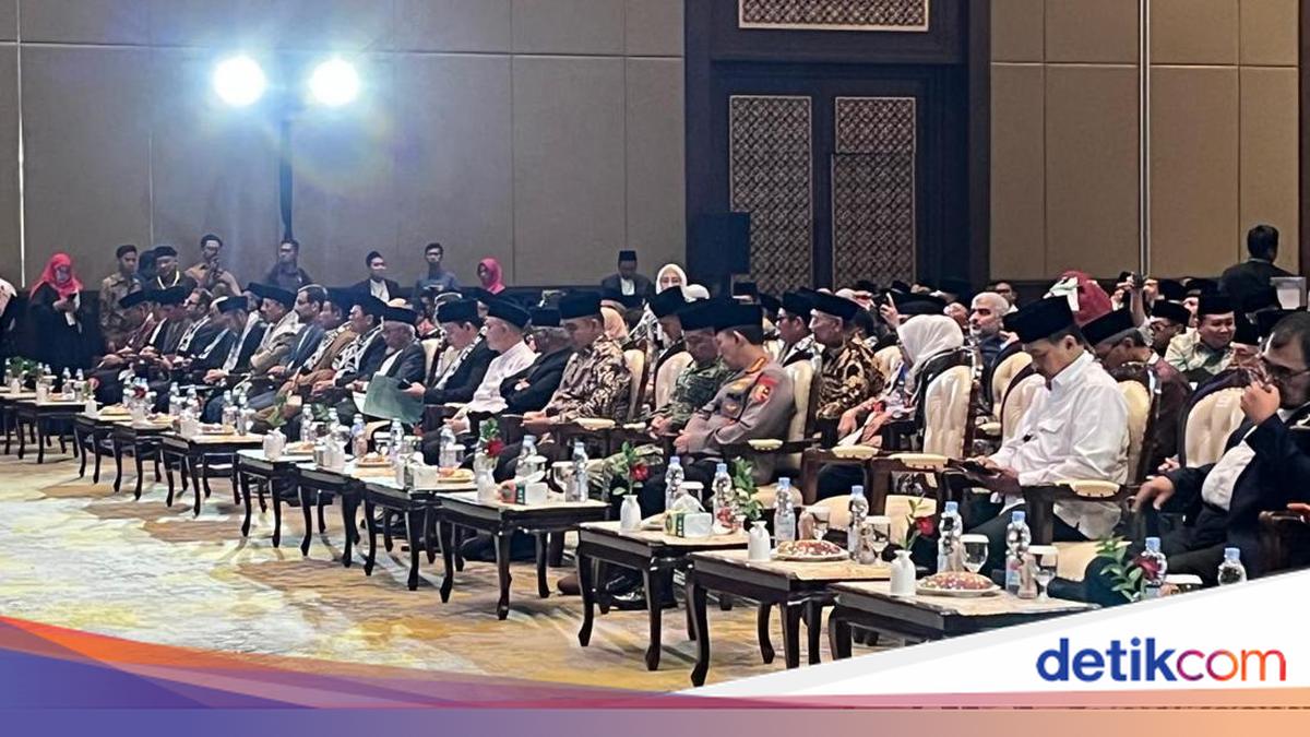 Kapolri dan Panglima TNI Hadiri Halalbihalal MUI Bersama Ormas Islam di Jakarta