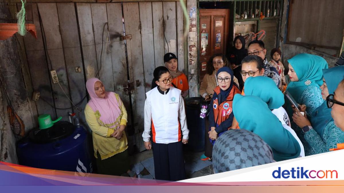 PAM JAYA &amp; TP PKK DKI Bagikan 270 Toren Air Gratis untuk Warga Jakut