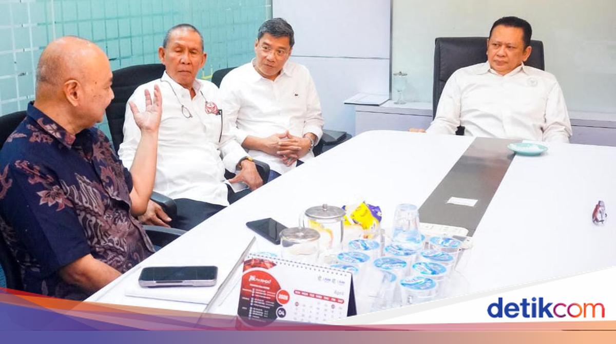 Tekan Kebocoran Pajak, Bamsoet Minta Maskapai Asing Wajib Tunjuk GSA di RI