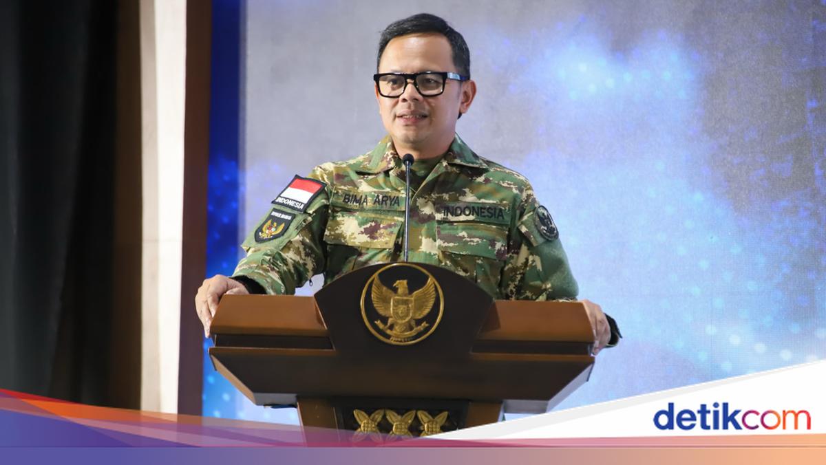 Wamendagri Minta DPRD Berperan Aktif Kawal Transformasi Birokrasi Daerah