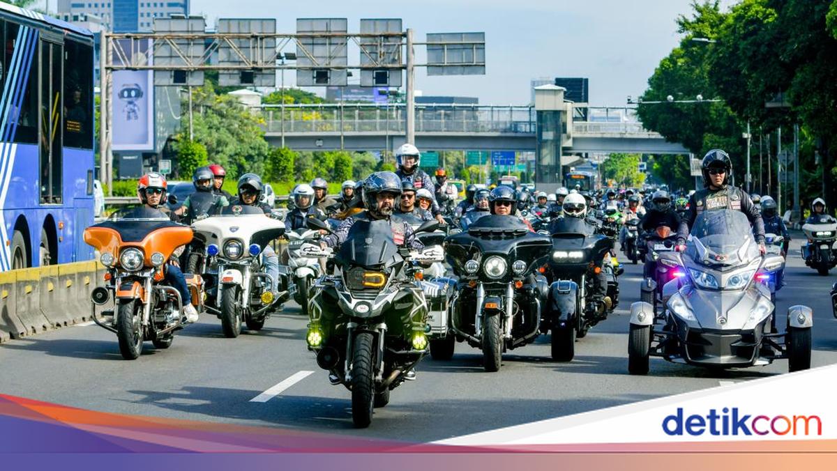 Respek Sesama Pengguna Jalan, Komunitas Moge Kampanye 'No Sirine, No Strobo'