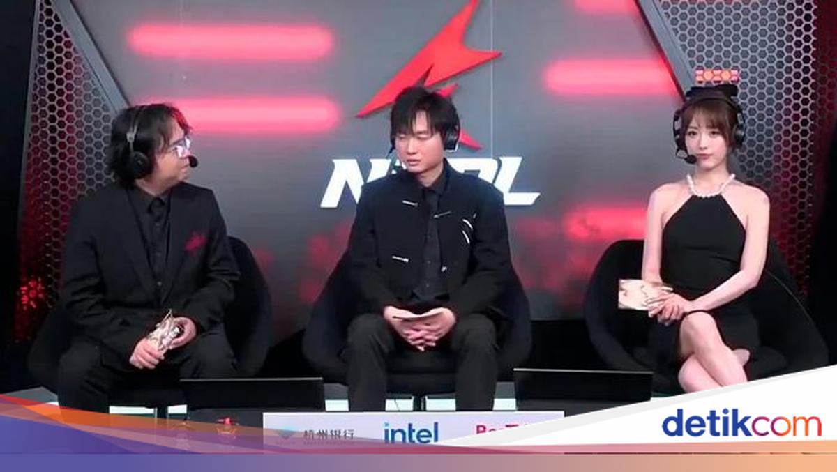 Esports Host Zhazha Responds to Outfit Criticism With Satirical All-Black Look
