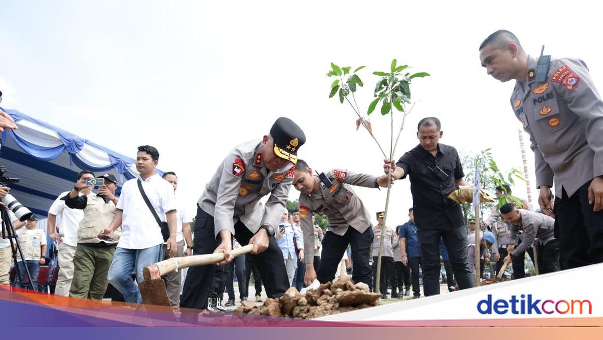 Polda Banten Tanam 1.000 Pohon di Situ Rawa Arum Cilegon untuk Gerakan ASRI