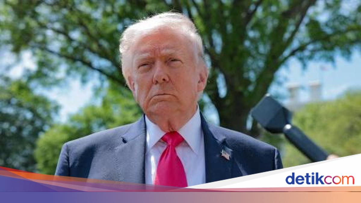 Trump Perpanjang Gencatan Senjata dengan Iran tapi Blokade Pelabuhan Tetap Dilanjutkan