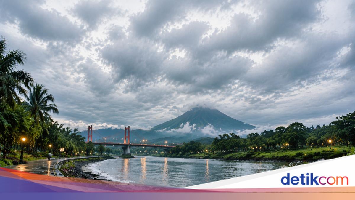 Panas Terik di Jatim tapi Masih Ada Hujan Lokal, Kenapa?