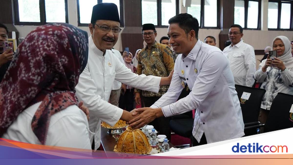 Benahi Bansos Tepat Sasaran, Gus Ipul Tegaskan BPS Penentu Desil DTSEN