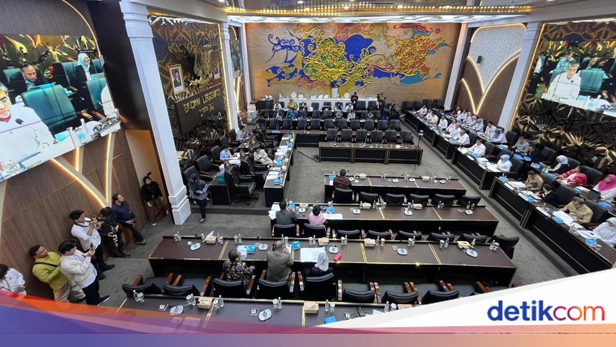 Terima 417 DIM dari Pemerintah, Baleg DPR Mulai Bahas RUU PPRT