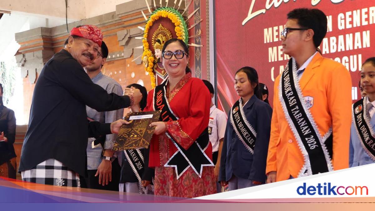 Api Marya Dikukuhkan sebagai Bunda Literasi, Rai Sanjaya Dorong Minat Baca Anak ...