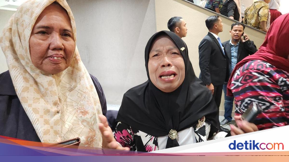 Tangis Bahagia ART di DPR Sambut RUU PPRT Jadi UU: Terima Kasih, Ya Allah