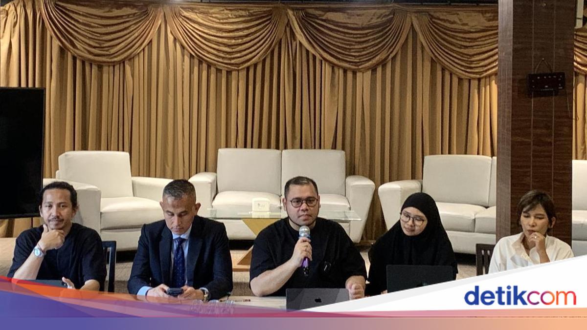 Terdakwa Chromebook Nangis Dituntut 15 Tahun Bui: Saya Tak Cari Proyek