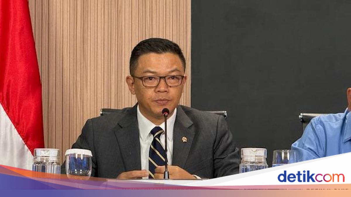 2 Kapal RI Tertahan di Selat Hormuz, Menlu Ungkap Situasi Internal Iran