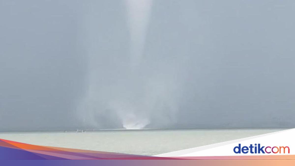 Viral Pusaran Angin bak Tornado di Suramadu, Ini Penjelasan BMKG