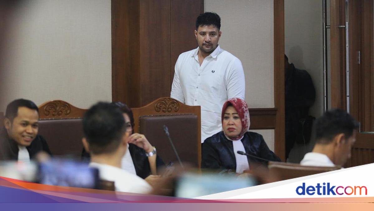 Hakim: Ammar Zoni Seharusnya Tak Ulangi Perbuatan Kasus Narkoba