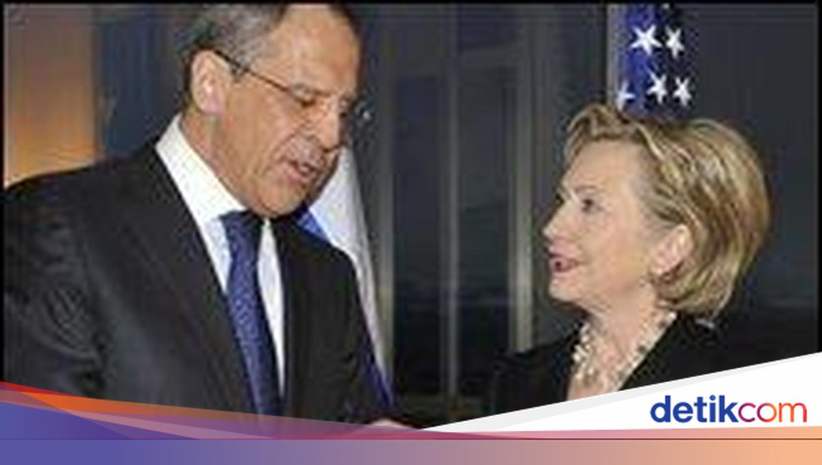 Salah Terjemahan 'Reset' Memicu Kesalahpahaman Diplomatik AS-Rusia