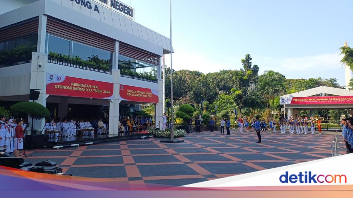 Wamen Bima Arya Ingatkan soal Efisiensi di Peringatan Otonomi Daerah ke-30