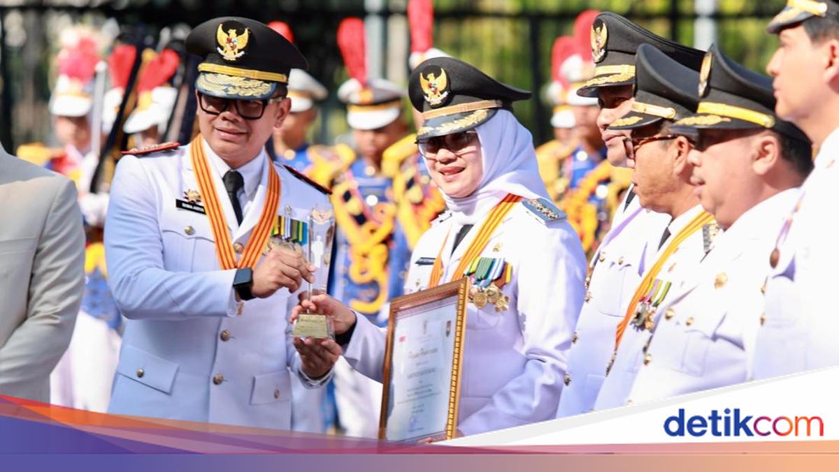 Pemkab Banyuwangi Raih Peringkat Terbaik Kabupaten Berkinerja Tinggi