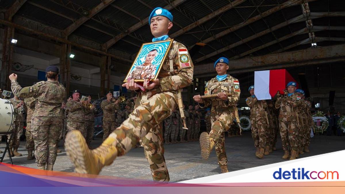 Penghormatan Terakhir UNIFIL untuk Prajurit Praka Rico yang Gugur di Lebanon