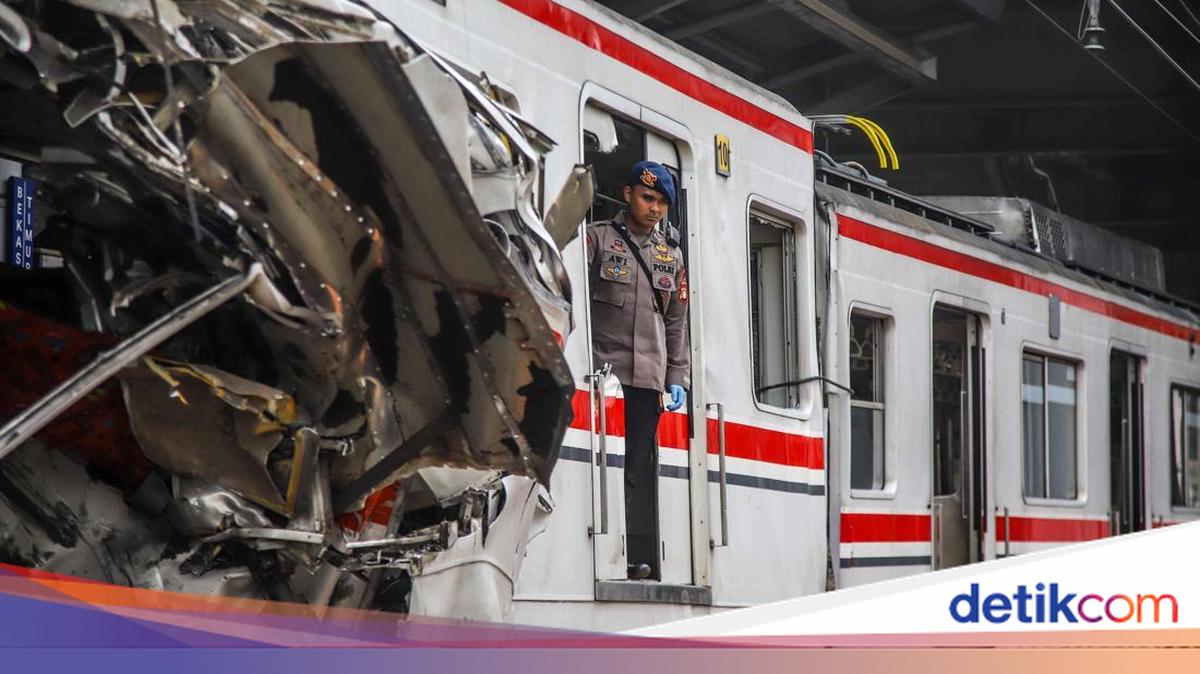 15 Orang Meninggal Akibat Tabrakan KA Argo Bromo dan KRL di Bekasi
