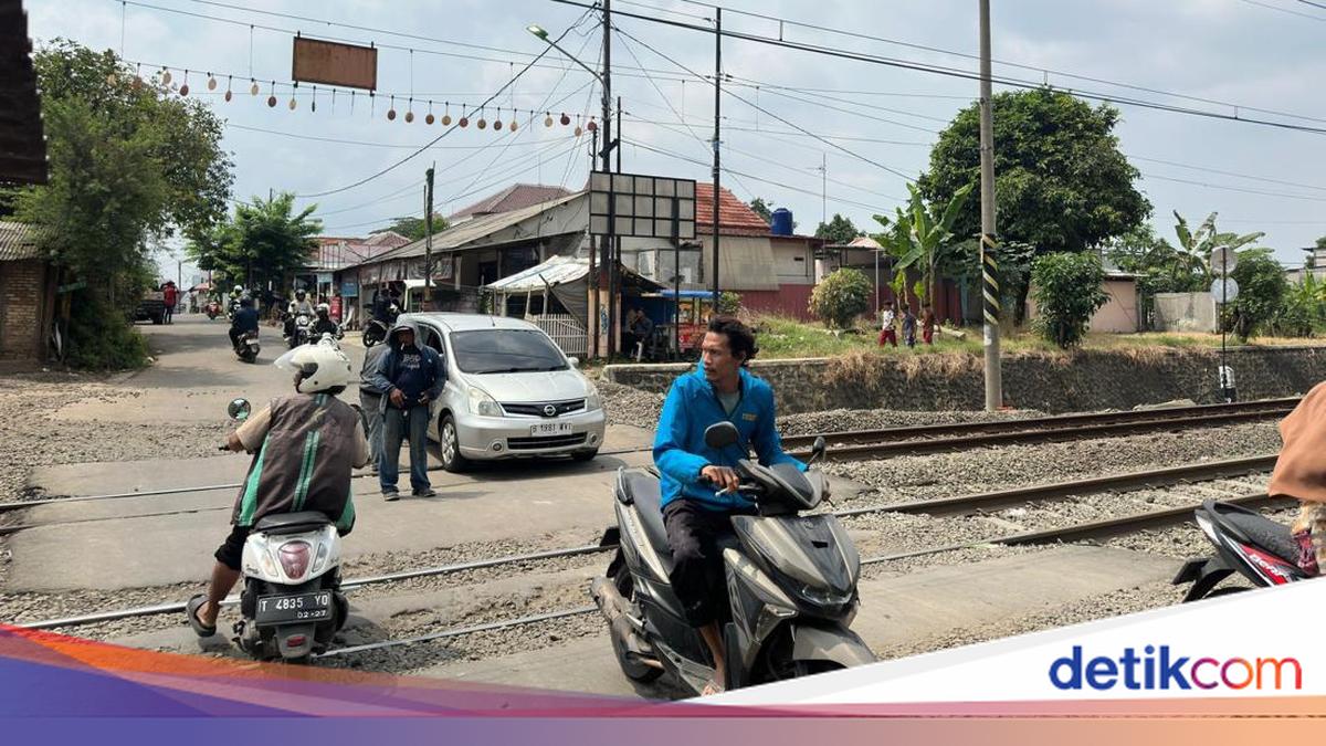 Ini Perlintasan Lokasi Taksi Green SM Tertemper KRL, Tak Ada Palang Resmi