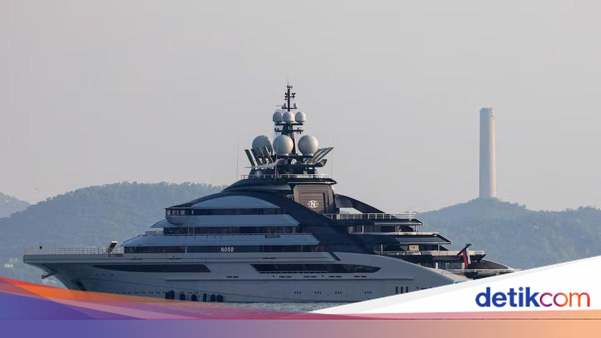 Kapal Pesiar Miliarder Rusia Alexey Mordashov Lintasi Selat Hormuz Tanpa Gangguan