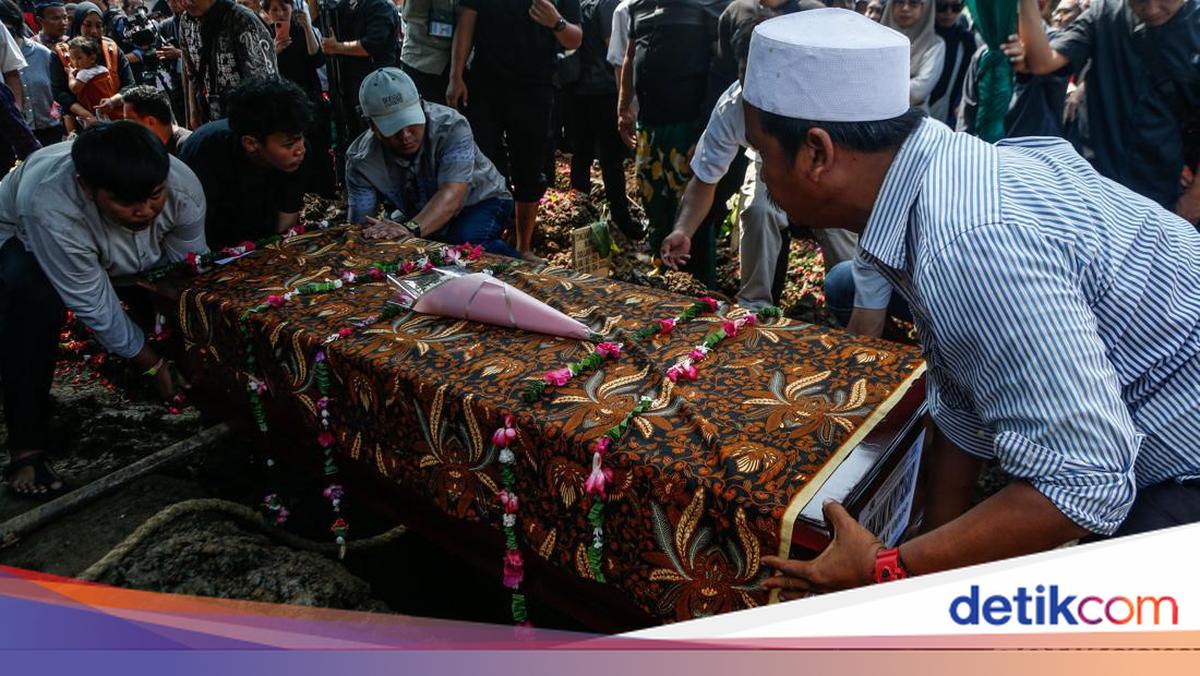 Update Identitas 16 Korban Tewas Kecelakaan Kereta di Bekasi Timur