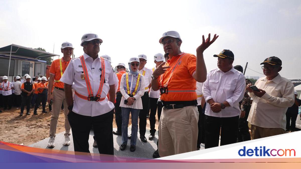 Warga Semanan Kini Bisa Nikmati Air Bersih dari IPA Portabel PAM JAYA