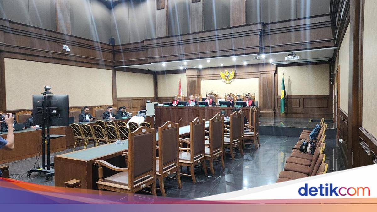 Mantan anak buah eks Mendikbudristek Nadiem Anwar Makarim, Sri Wahyuningsih, divonis 4 tahun penjara.
