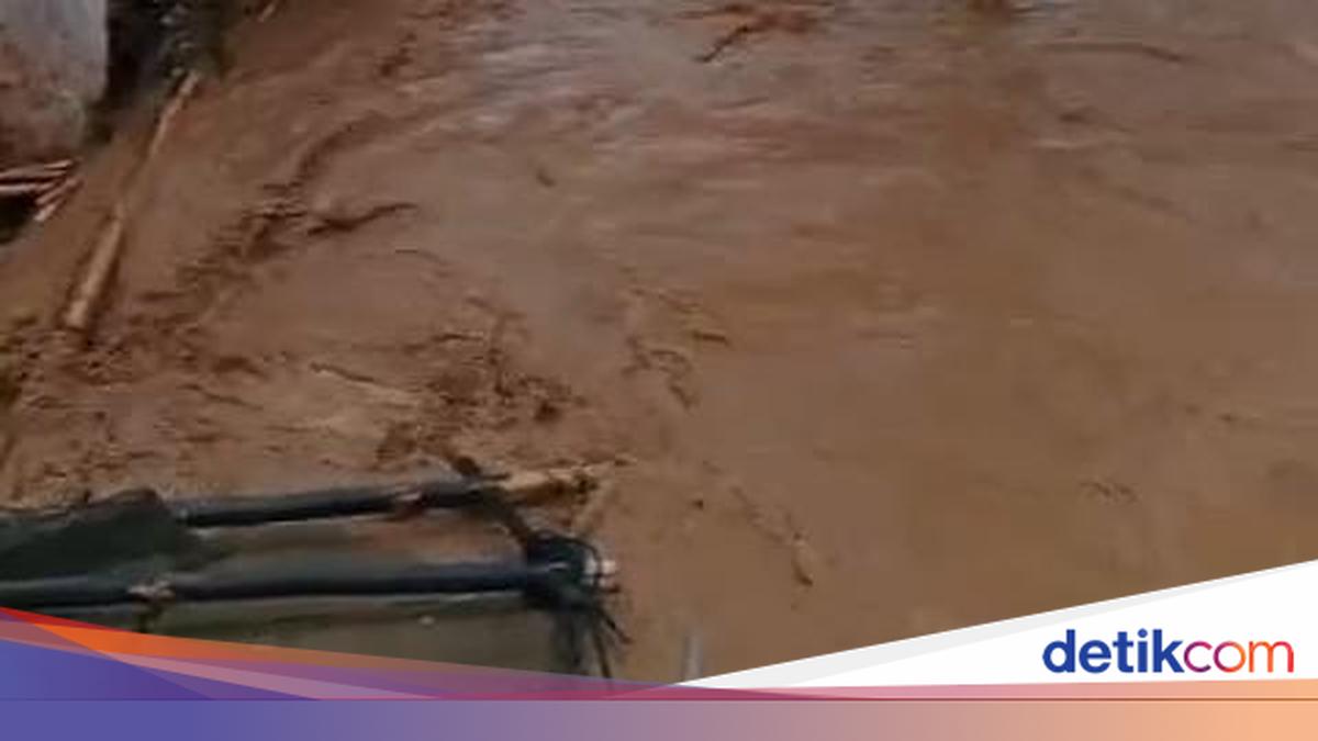 Banjir Bandang Cianjur Rendam 35 Rumah, 60 KK Terpaksa Mengungsi