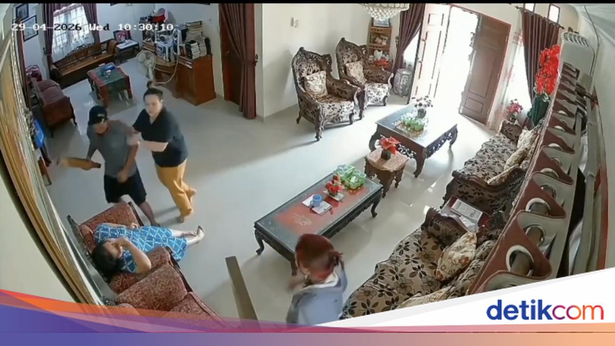 Detik-detik Lansia Tewas Dibunuh Sadis di Pekanbaru Terekam CCTV