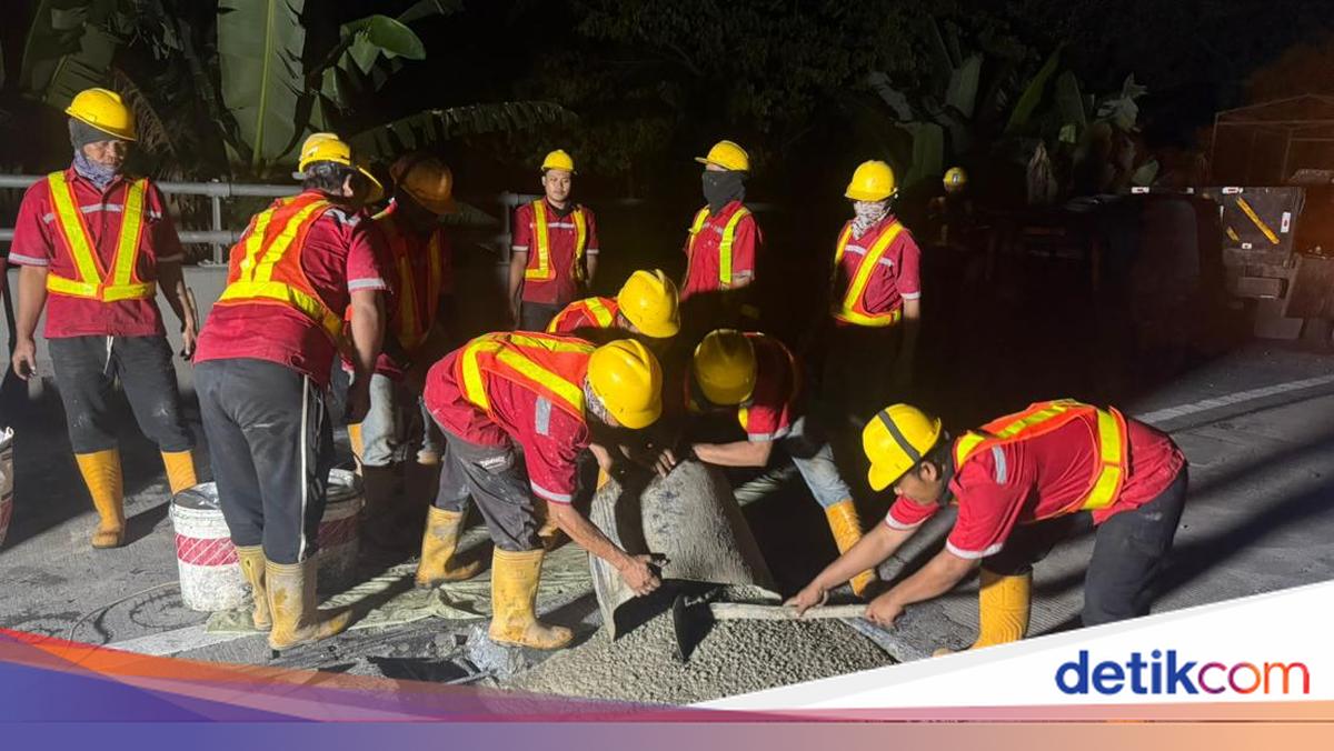 Total 10 Mobil Pecah Ban di Tol Jagorawi Gegara Kerusakan Perkerasan Jalan