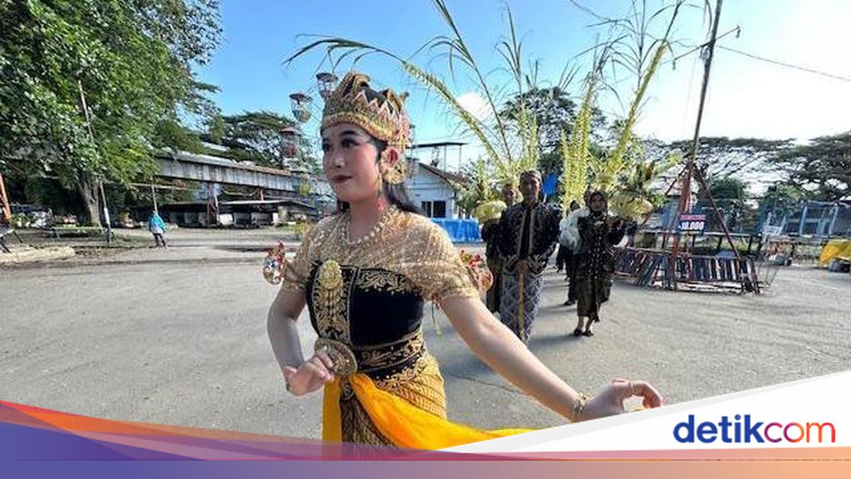 Ritual Manten Tebu Tanda PG Ngadirejo Kediri Mulai Musim Giling 2026