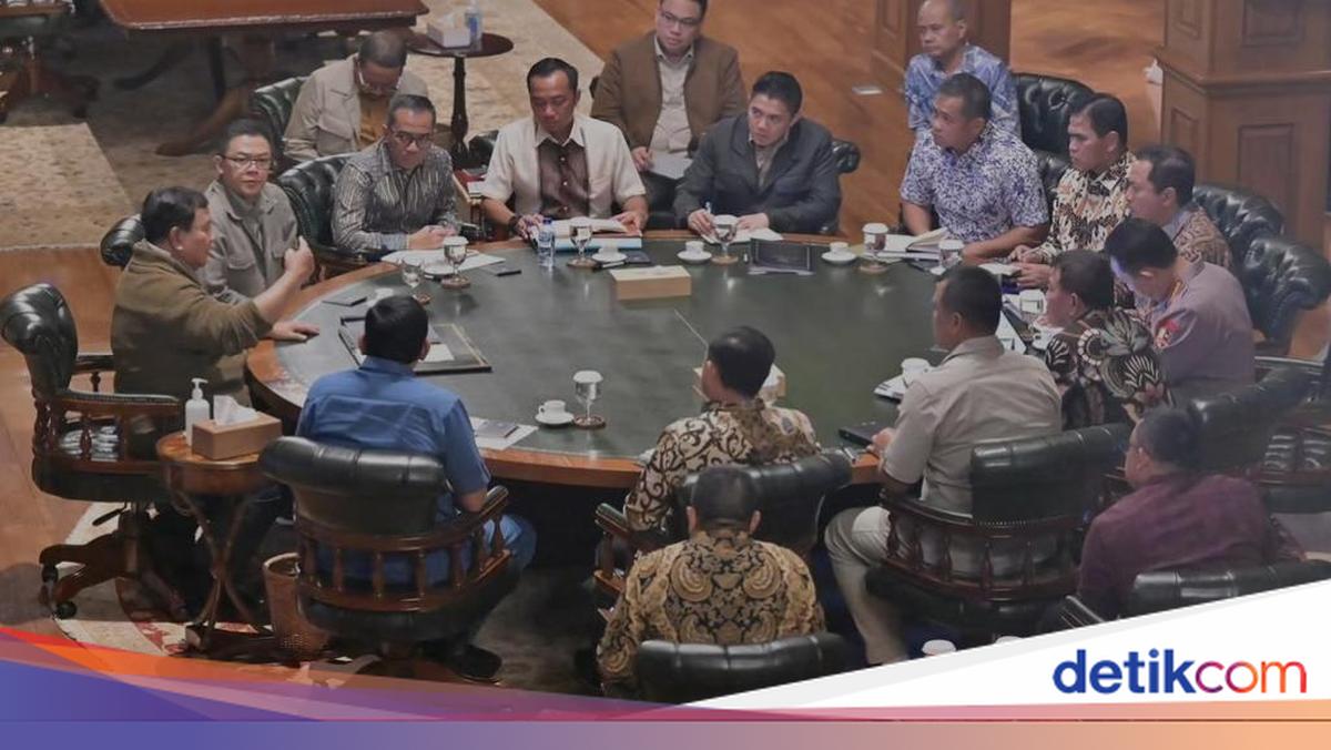 Prabowo Pimpin Ratas di Hambalang, Bahas Aspirasi Buruh-Perguruan Tinggi