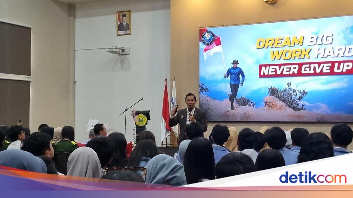 AHY Ajak Anak Muda Melek Politik agar Tidak Dikuasai Orang Tak Kompeten