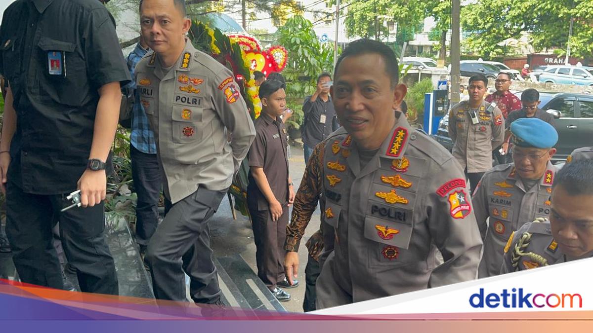 Kapolri Hadiri Syukuran Peresmian Kantor Baru Kompolnas