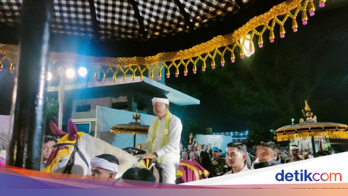 Gubernur Jabar Dedi Mulyadi instruksikan petani beralih ke pohon keras untuk pelestarian alam. Pemprov siapkan upah Rp 2 juta/bulan untuk program ini.

Via @detikjabar_