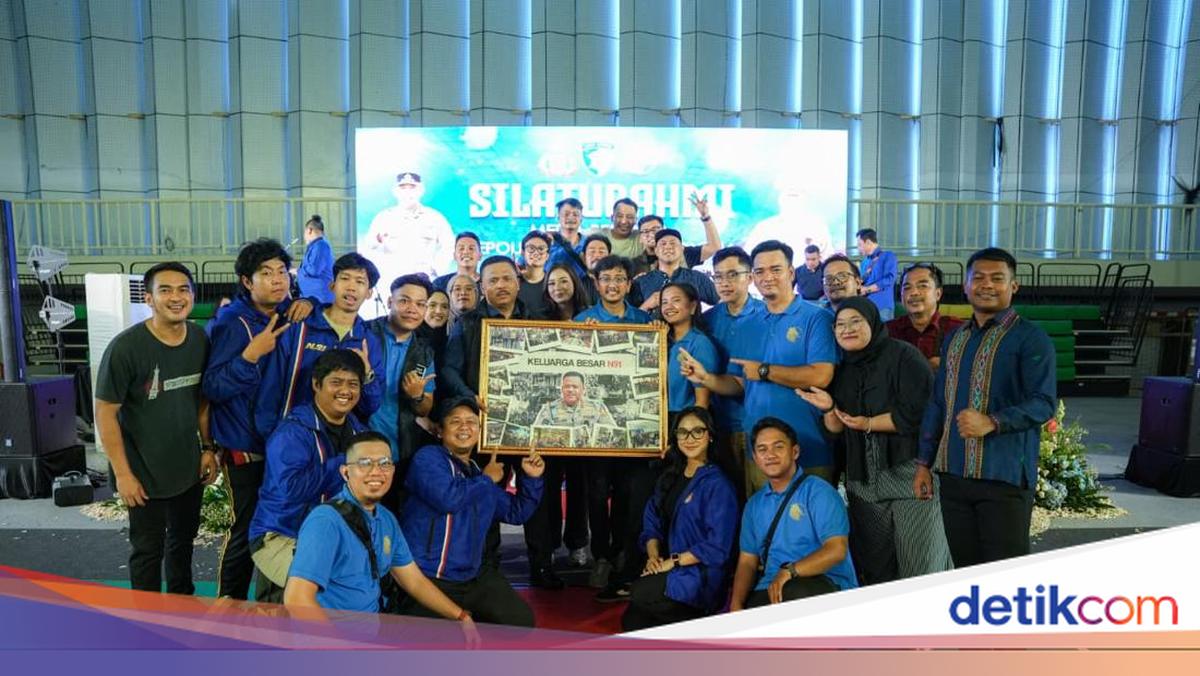 Korlantas Polri dan Media Perkuat Silaturahmi Lewat Bulutangkis
