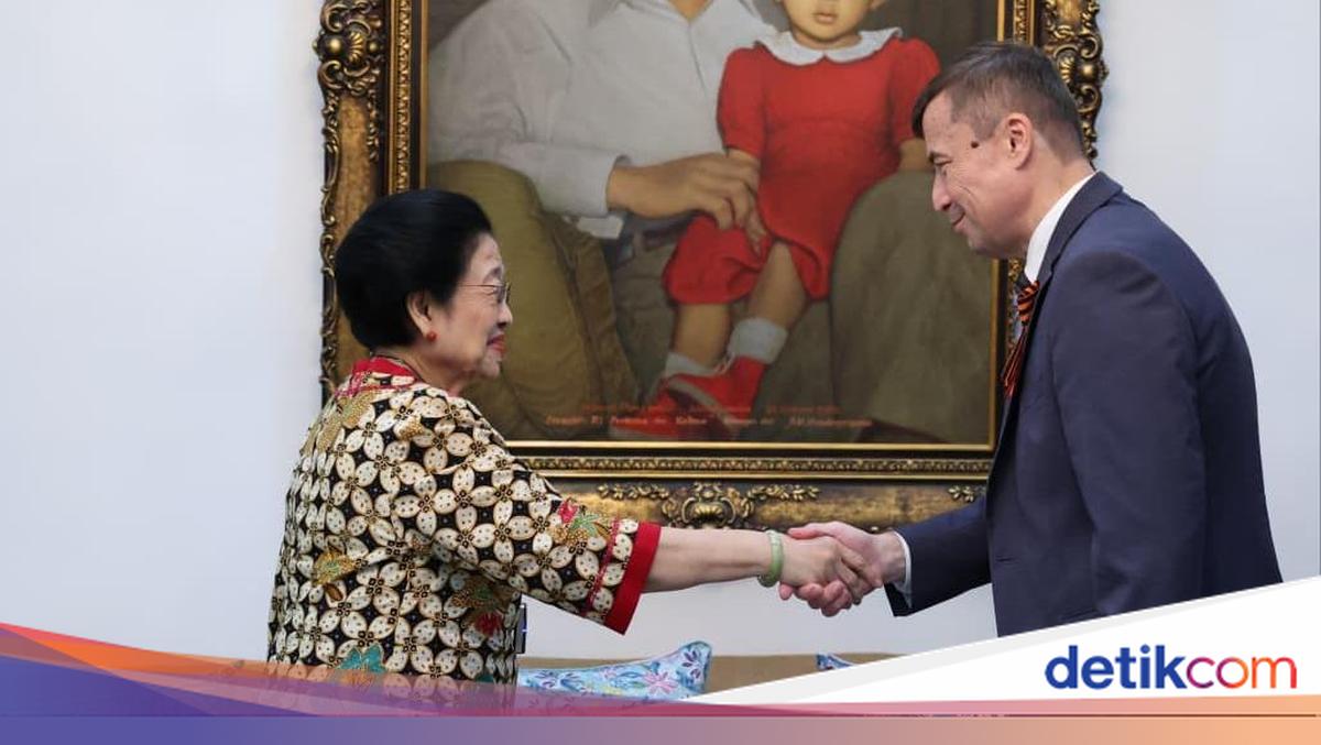 Megawati Bertemu Dubes Rusia, Titip Salam untuk Presiden Putin